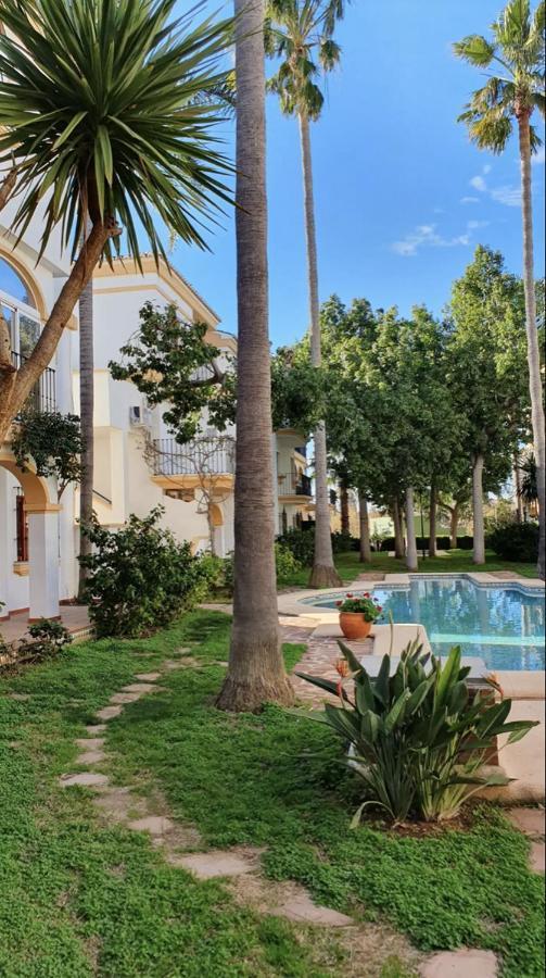 Lovely Apartment In Denia; El Patio Esterno foto