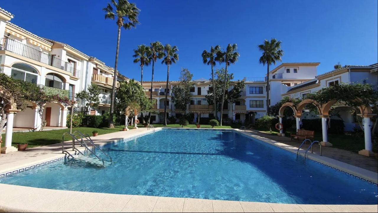 Lovely Apartment In Denia; El Patio Esterno foto